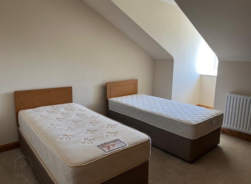 Mallard House, 11 Watersedge Apartments, Sligo Road, Enniskillen, BT74 7NY