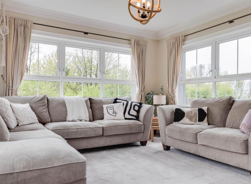 8 Ballyhill Lane, Nutts Corner, Crumlin, BT29 4YP