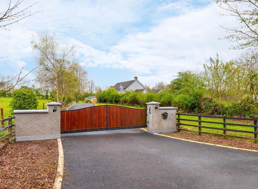 8 Ballyhill Lane, Nutts Corner, Crumlin, BT29 4YP