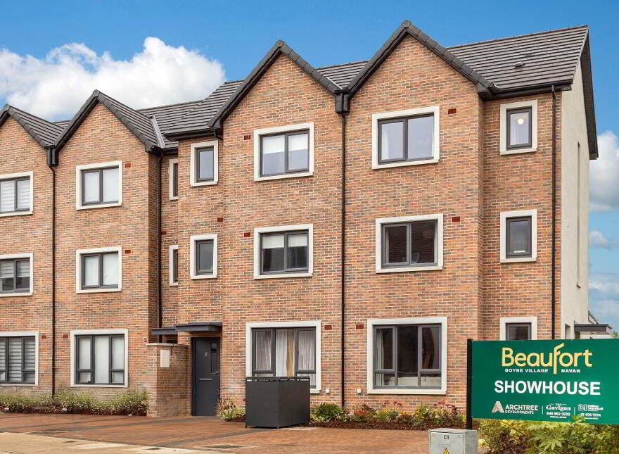 3 Bedroom Terrace, Beaufort, Boyne Village, Navan, C15h6kw