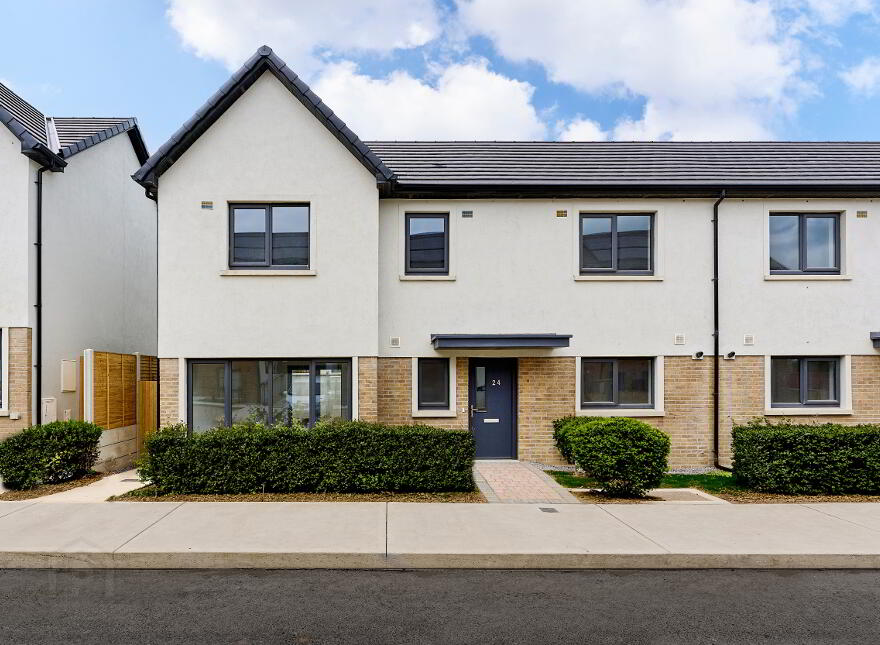 Three Bed Semi, Beaufort, Boyne Village, Navan photo