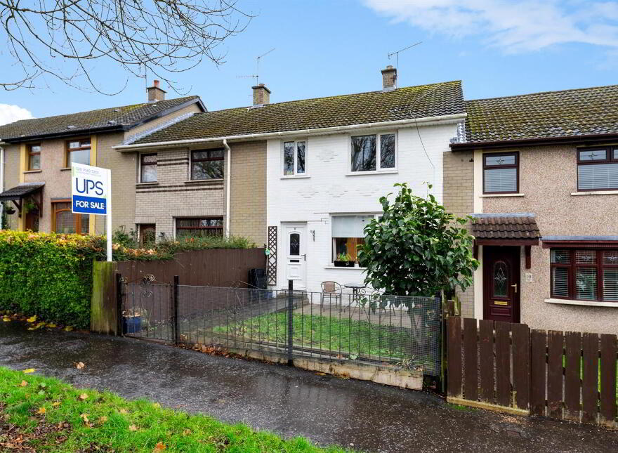 8 Mulroy Park, Glen Road, Belfast, BT11 9HY photo