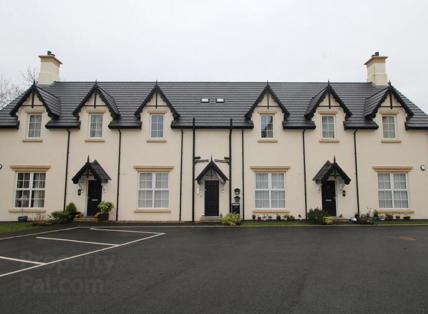 15 Tullynagardy Courtyard, Newtownards, BT23 4ZG photo