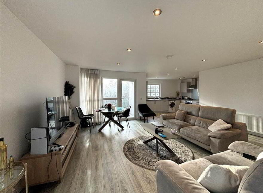 Apt 1 The Sandford, 37 Bridge End, Belfast, BT5 4AW