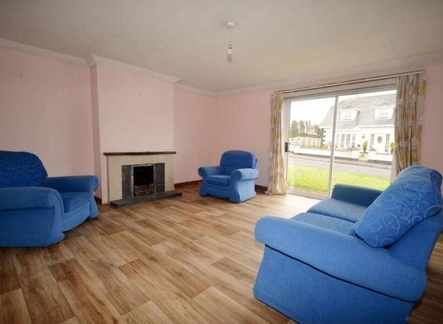 2 Glebe Court, Glebe Crest, Donegal Town, F94Y8X3