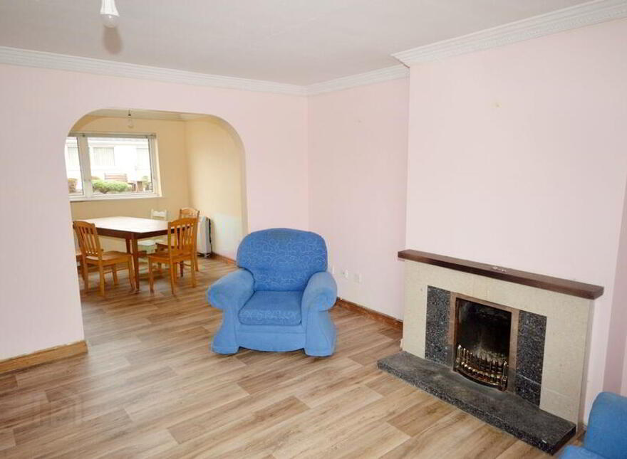 2 Glebe Court, Glebe Crest, Donegal Town, F94Y8X3