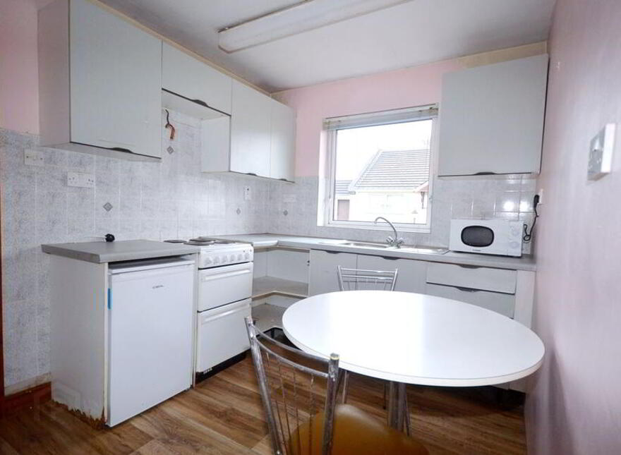 2 Glebe Court, Glebe Crest, Donegal Town, F94Y8X3