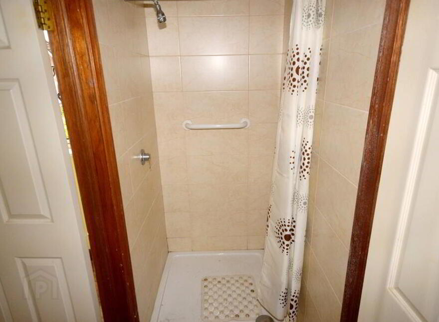 2 Glebe Court, Glebe Crest, Donegal Town, F94Y8X3
