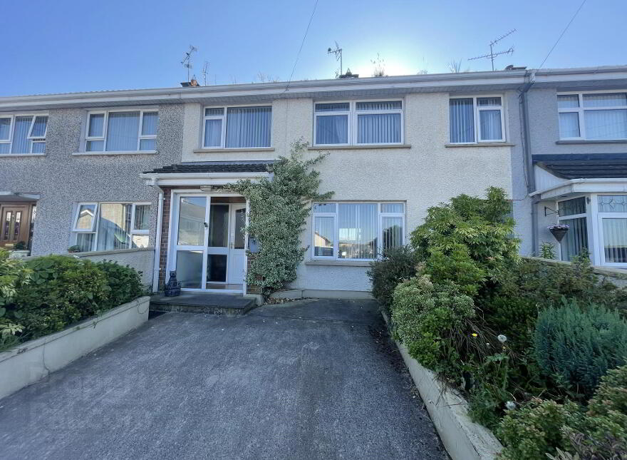 81 Lettershendony Avenue, Drumahoe, Londonderry, BT47 3HZ photo