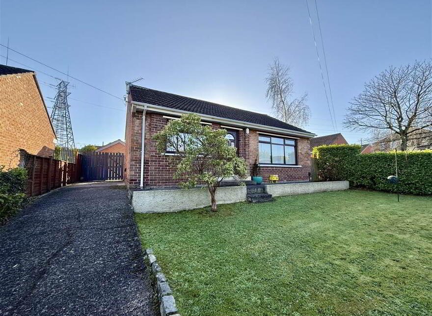 1 Glenview Park, Castlereagh, Belfast, BT5 7LS photo