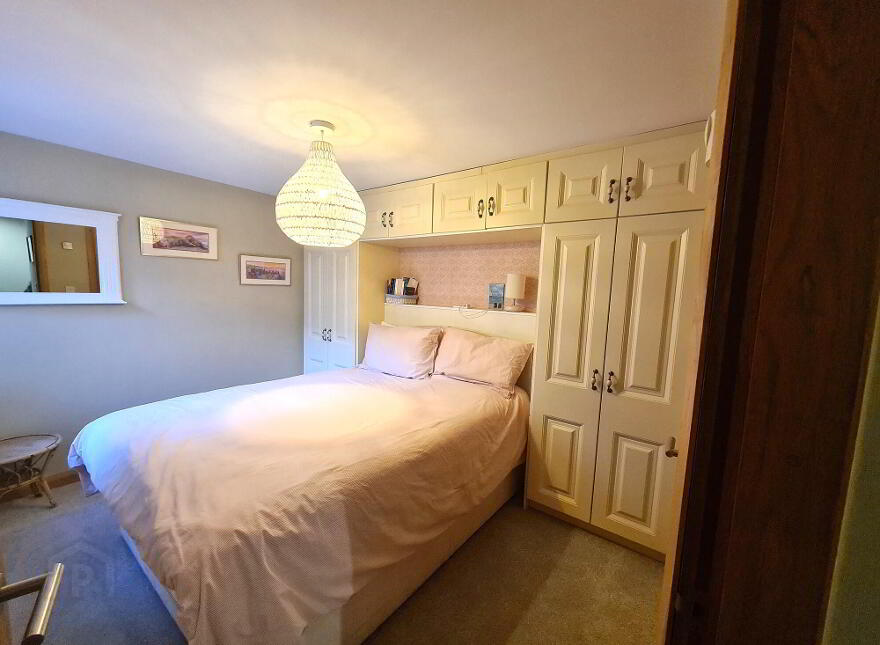 Holiday Let, 8 Peninsula Apartments, Portrush, BT56 8AB