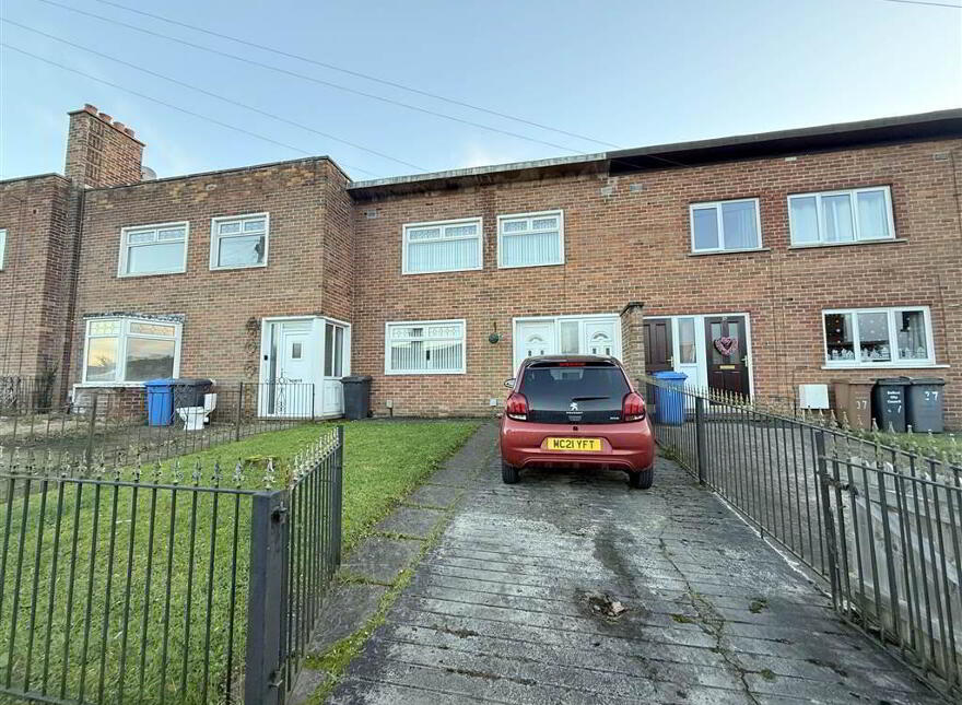 39 Stracam Corner, Cregagh, Belfast, BT6 0EN photo