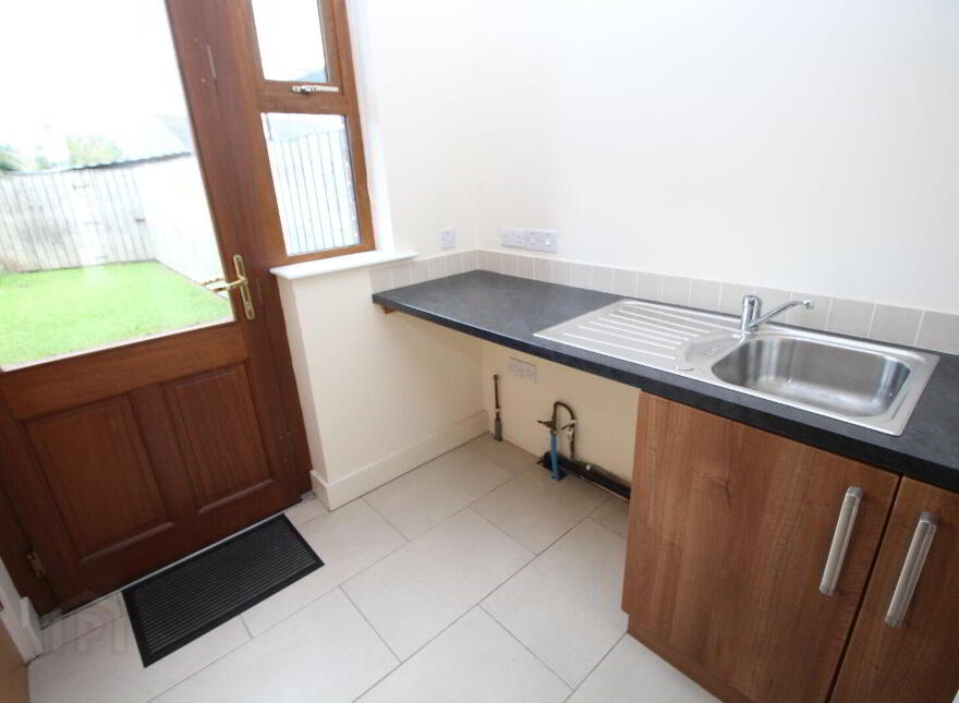 5 The Old Boatyard, Carrickfergus, BT38 7XY