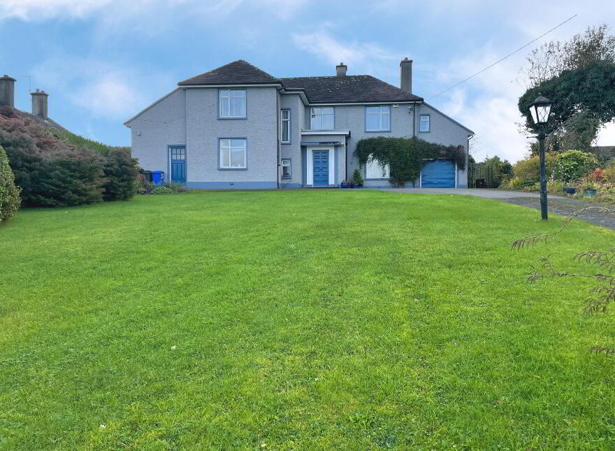 Dorothy Wall House, Knockroe, Castlerea, F45RW72 photo