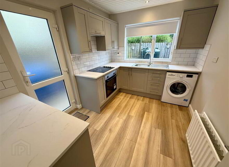 6 Flush Gardens, Belfast, BT6 0GN