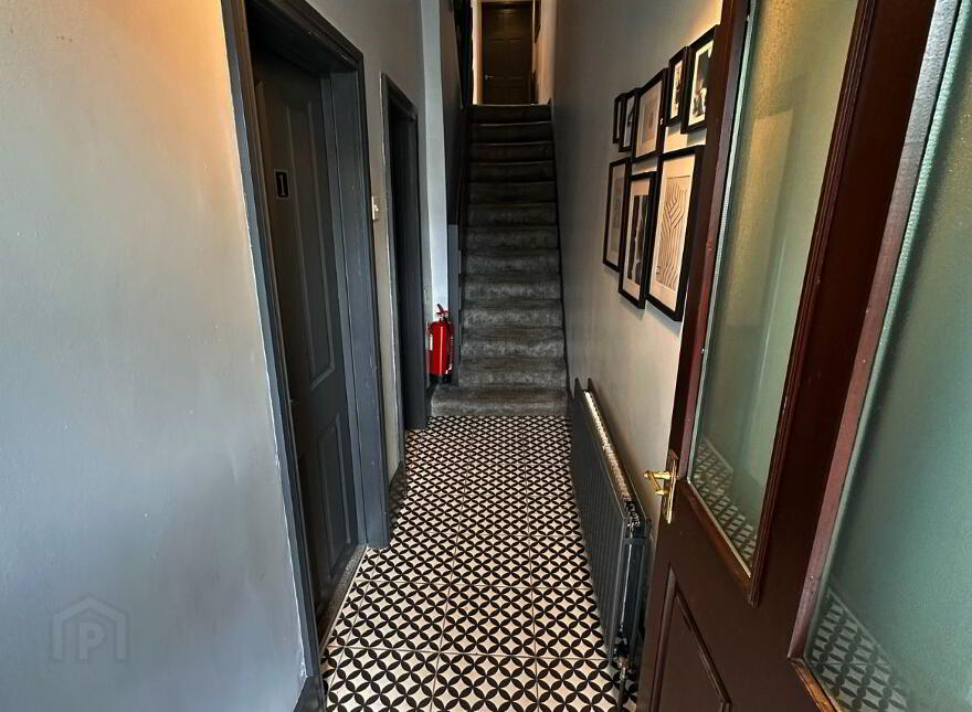 Room 2, 15 Holywood Rd, Belfast, BT4 3BA