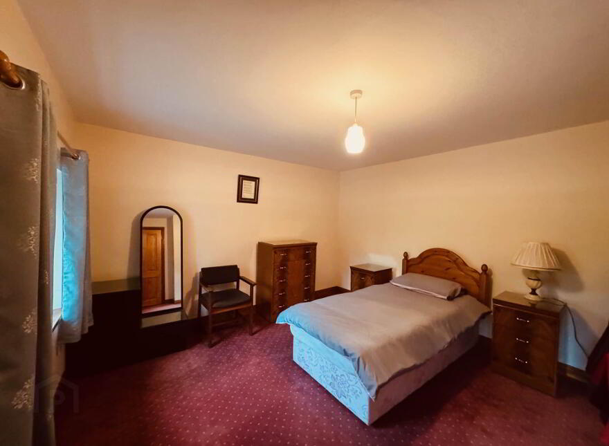 Dundalk Road, Carlingford, A91H923