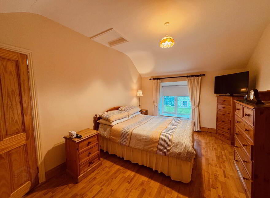 Dundalk Road, Carlingford, A91H923