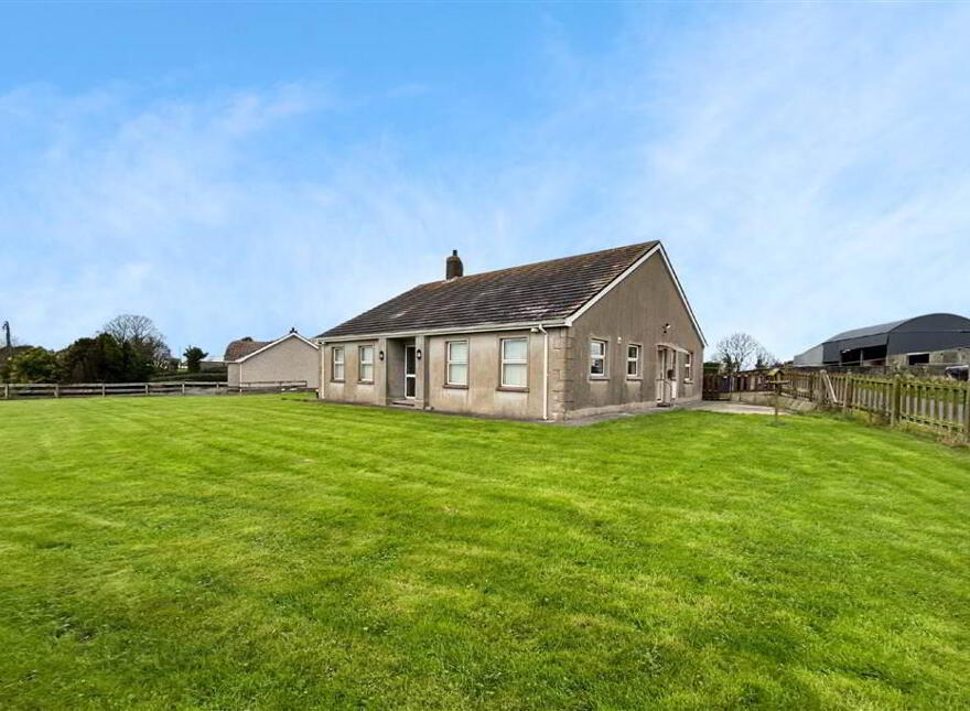 2 Manse Road, Kircubbin, BT22 1AL photo