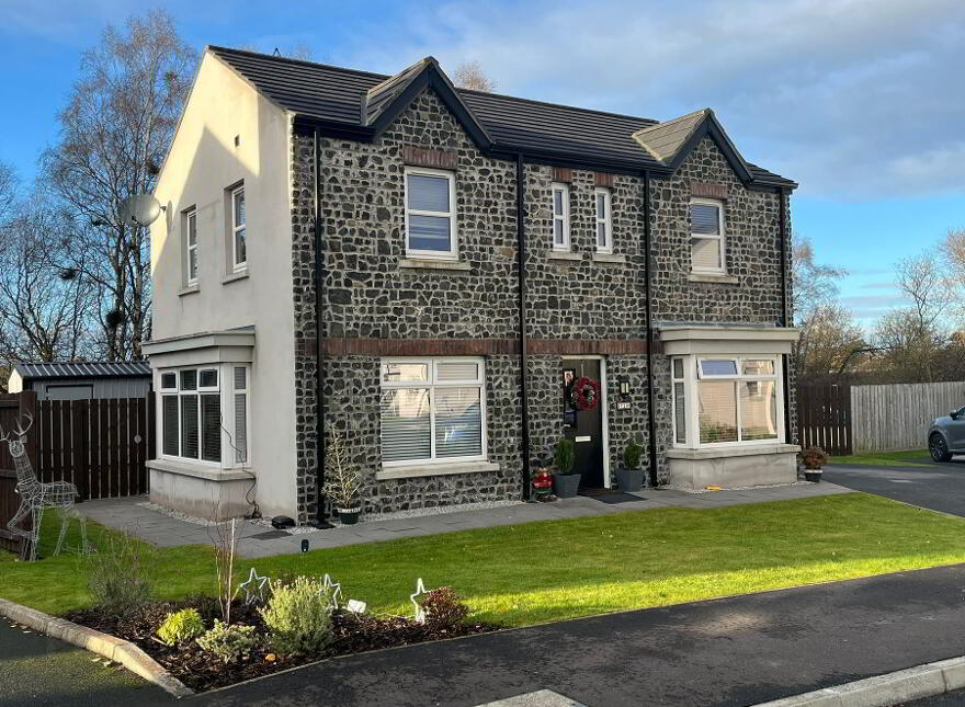 18 Blackwater Manor, Tamnamore, Dungannon, BT71 6WY photo