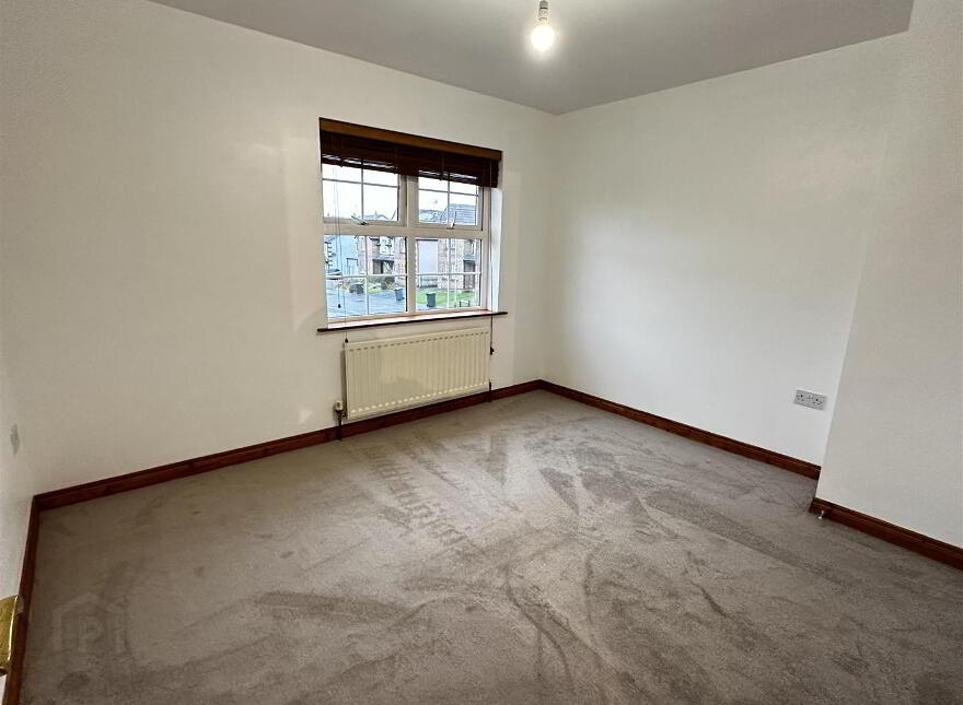24 Castleglen Park, Dundrum, BT33 0WL