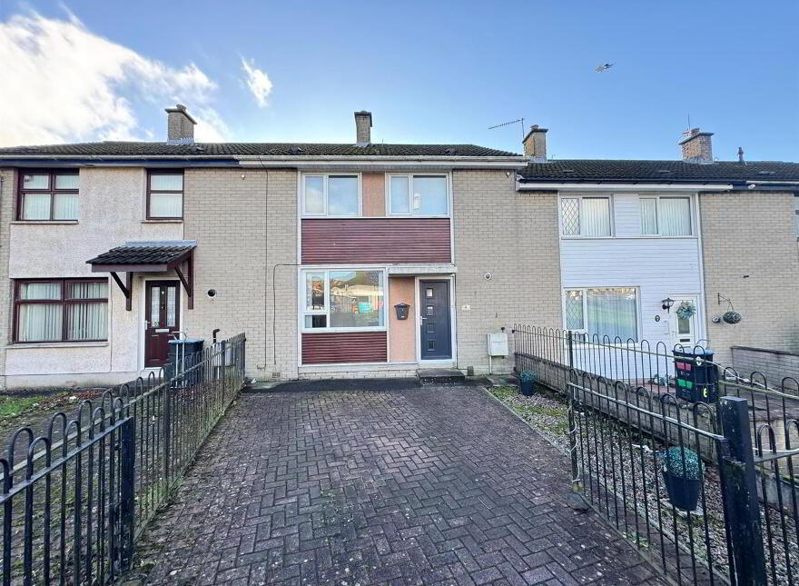 4 Devenish Drive, Monkstown, Newtownabbey, BT37 0HT photo