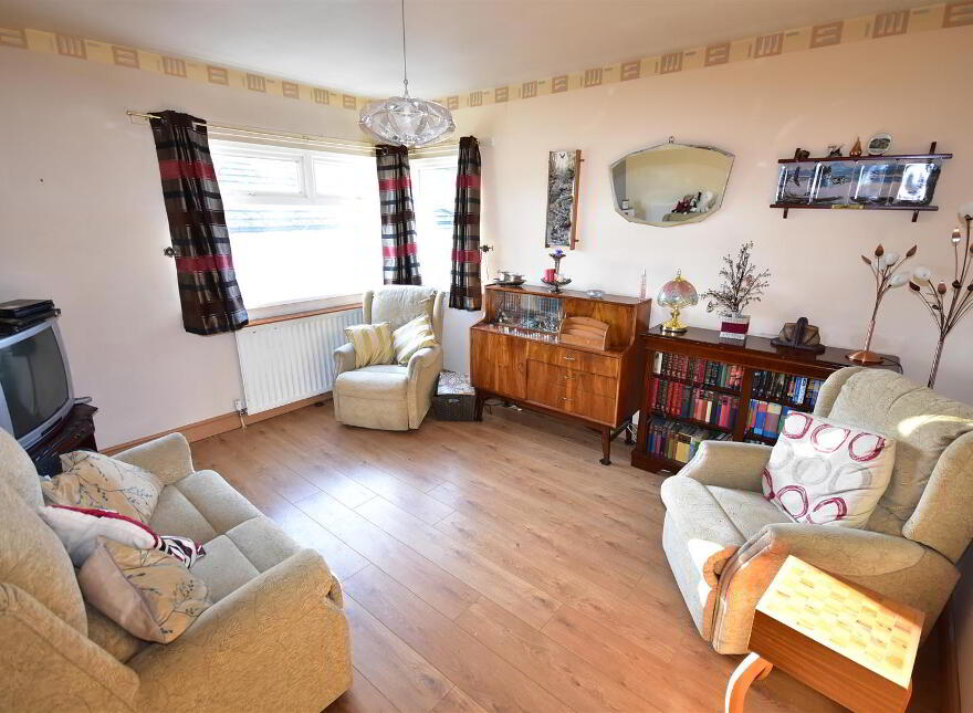 25 Glenkeen, Randalstown, BT41 3JX