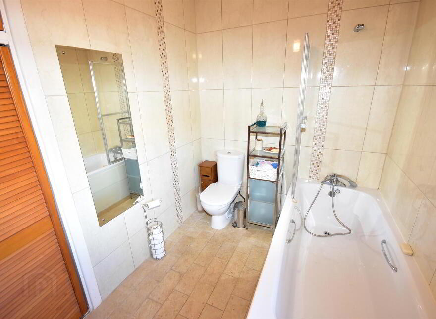 25 Glenkeen, Randalstown, BT41 3JX
