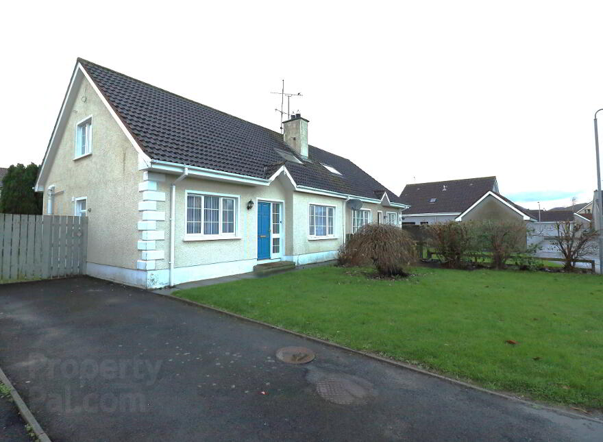 3 Springdale Court, Kilkeel, BT34 4EY photo