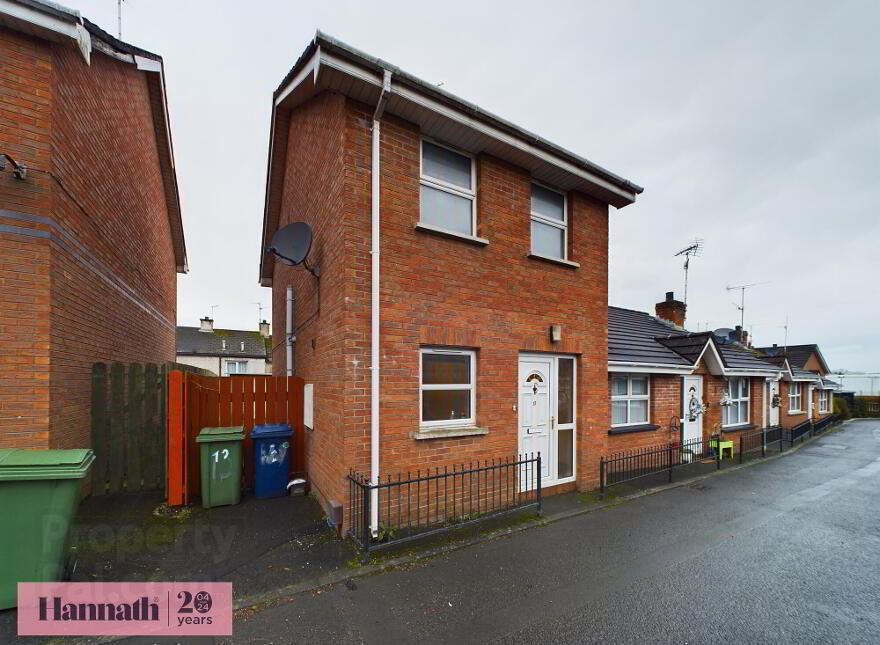 12 Eden Manor, Portadown, Craigavon, BT63 5FG photo