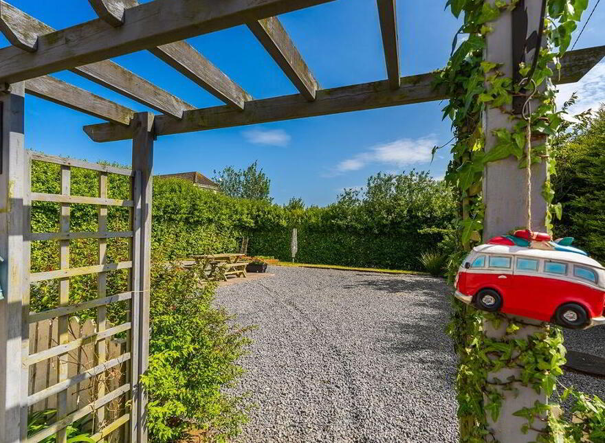 Red Row House, Ballinatray Upper, Courtown, Gorey, Y25AD78