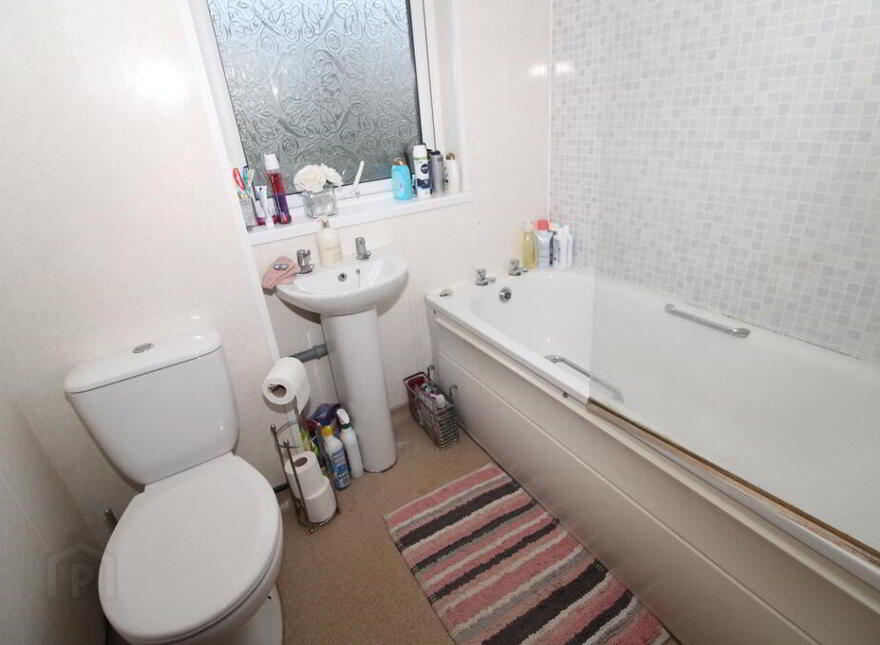 25 Lacken Walk, Newtownabbey, BT36 6BH