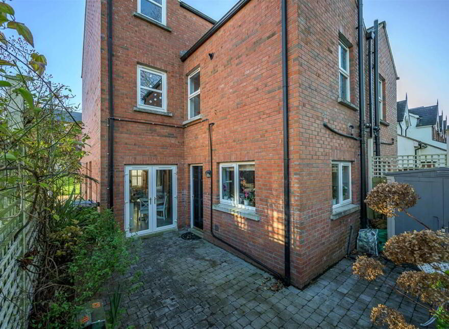11 Church Court, Holywood, BT18 9FP