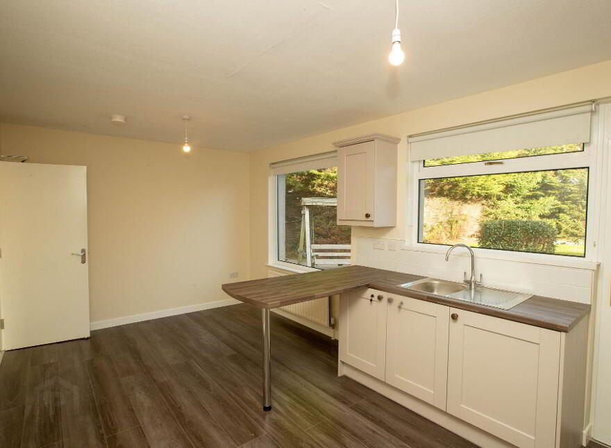 17 Elmgrove Park, Newcastle, BT33 0BA