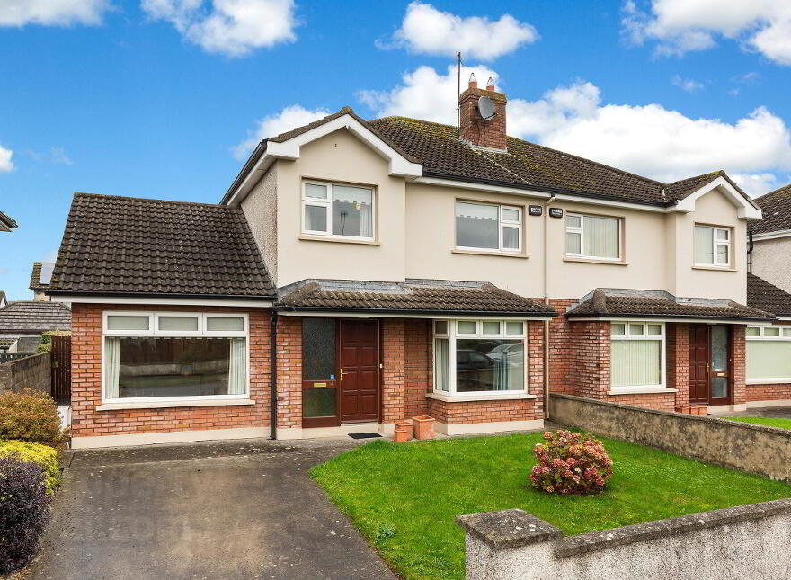 14 Ashleigh Heights Ashfield, Drogheda photo