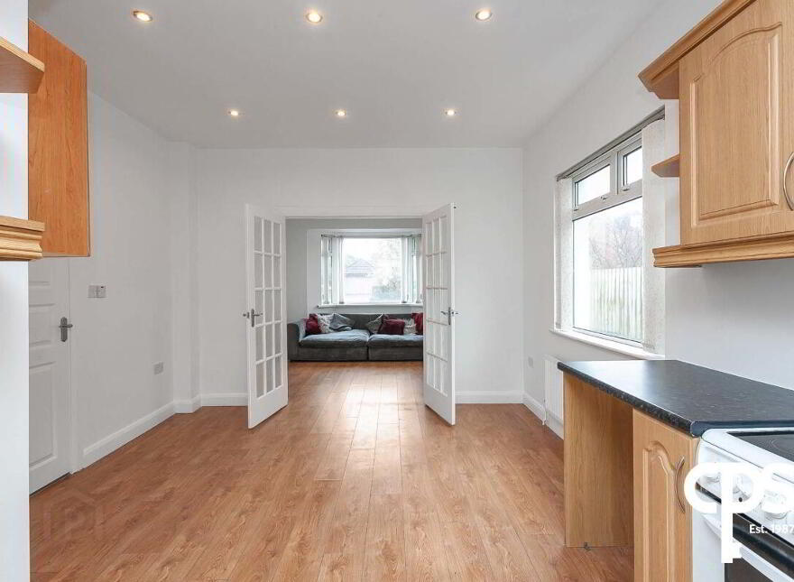 132 Ballynahinch Road, Lisburn, BT27 5HB