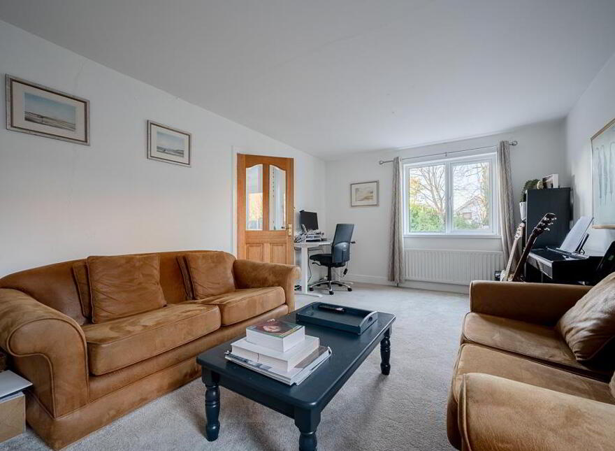 8 Croft Road, Holywood, BT18 0PB