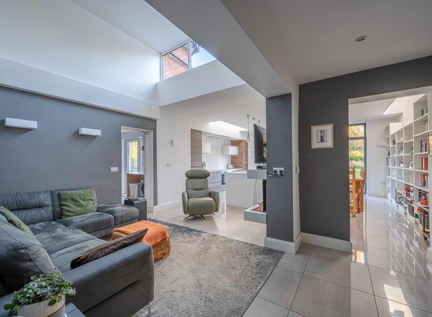 8 Croft Road, Holywood, BT18 0PB