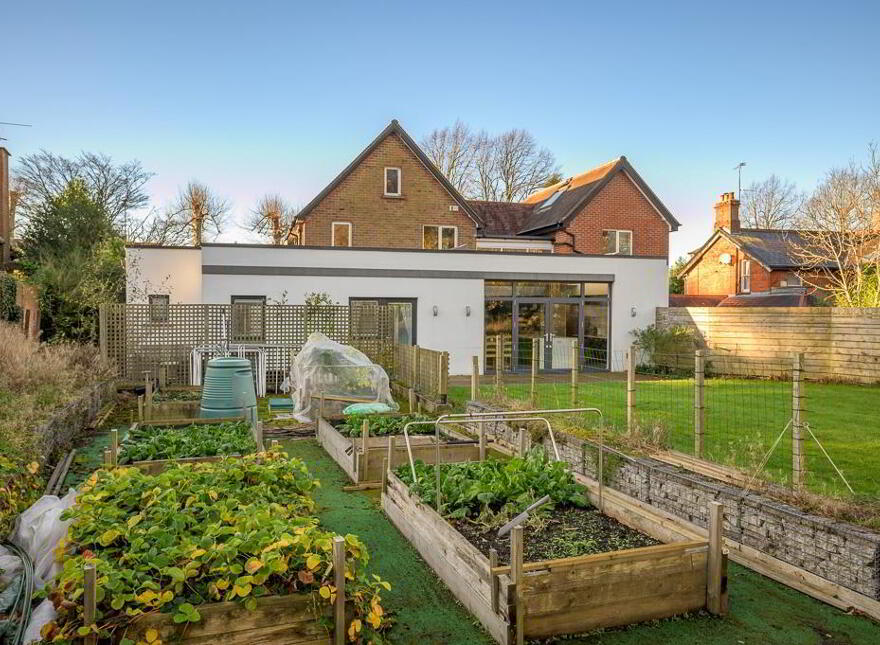 8 Croft Road, Holywood, BT18 0PB