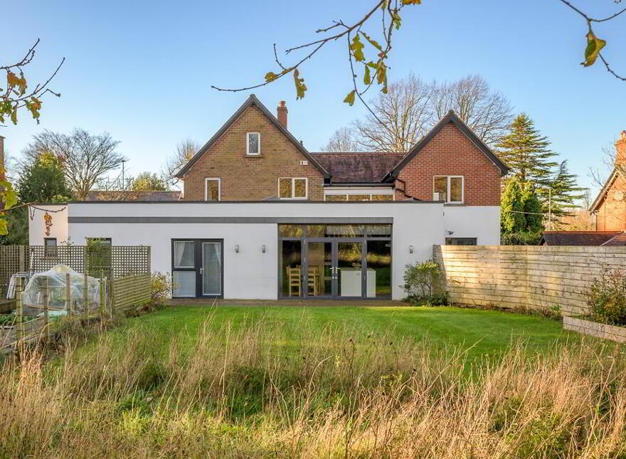 8 Croft Road, Holywood, BT18 0PB