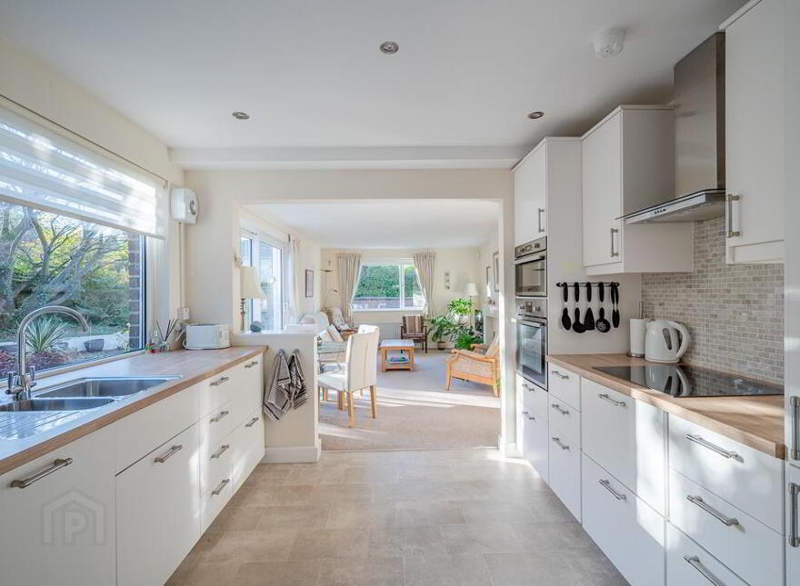 8 Croft Road, Holywood, BT18 0PB