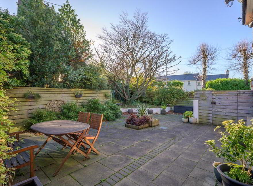 8 Croft Road, Holywood, BT18 0PB