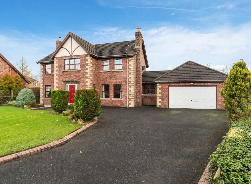 24 Berkley Court, Banbridge, BT32 3FB photo