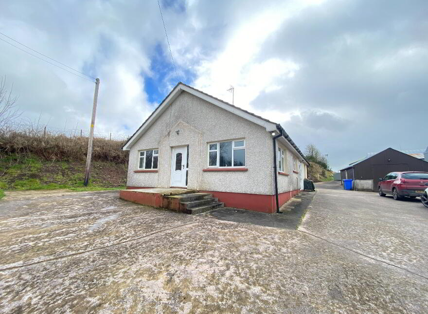 100 Sluggan Road, Dungannon, Pomeroy, BT70 2UW photo