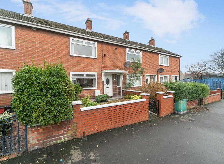 49 Ravenscroft Avenue, Belfast, BT5 5BB photo