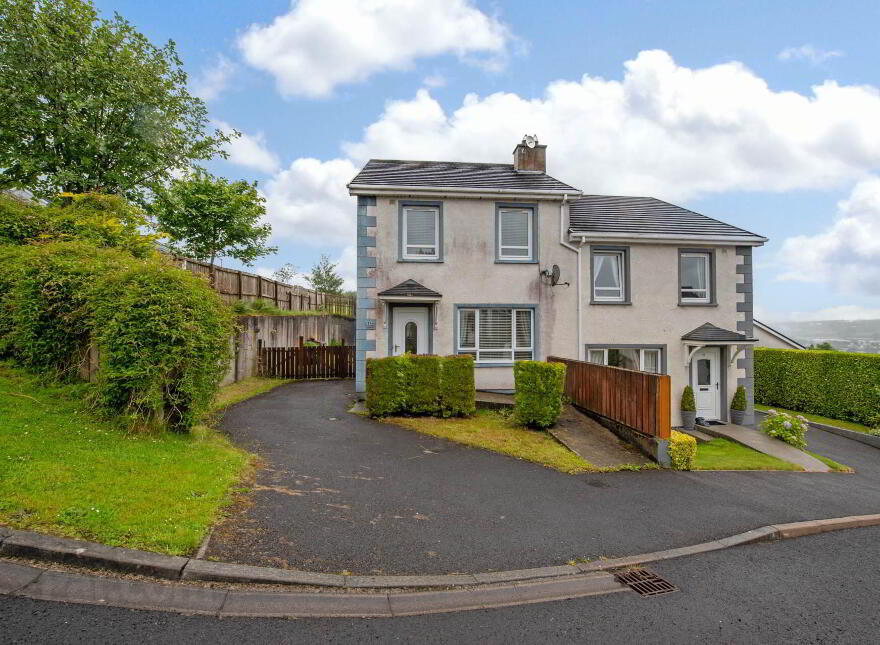 14a Dun Na Ri, Buncrana, F93D780 photo