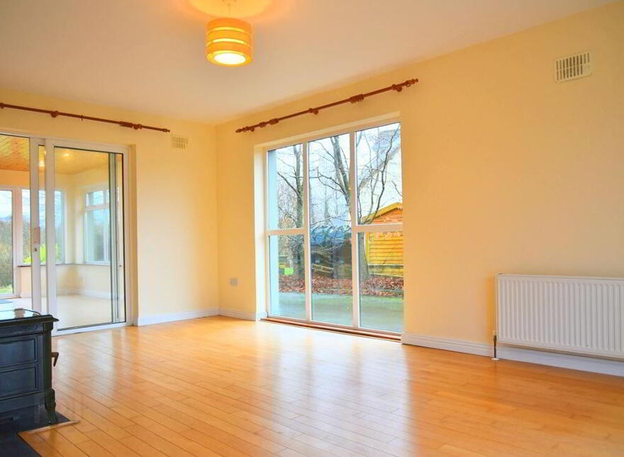 6 Woodstock Drive, Ennis, Clare, V95F8W8