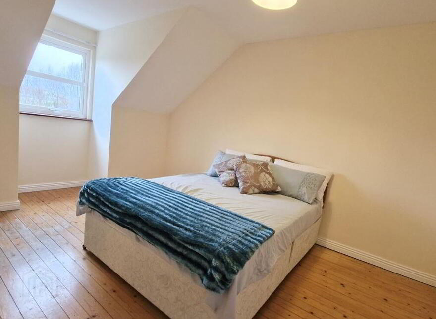 6 Woodstock Drive, Ennis, Clare, V95F8W8