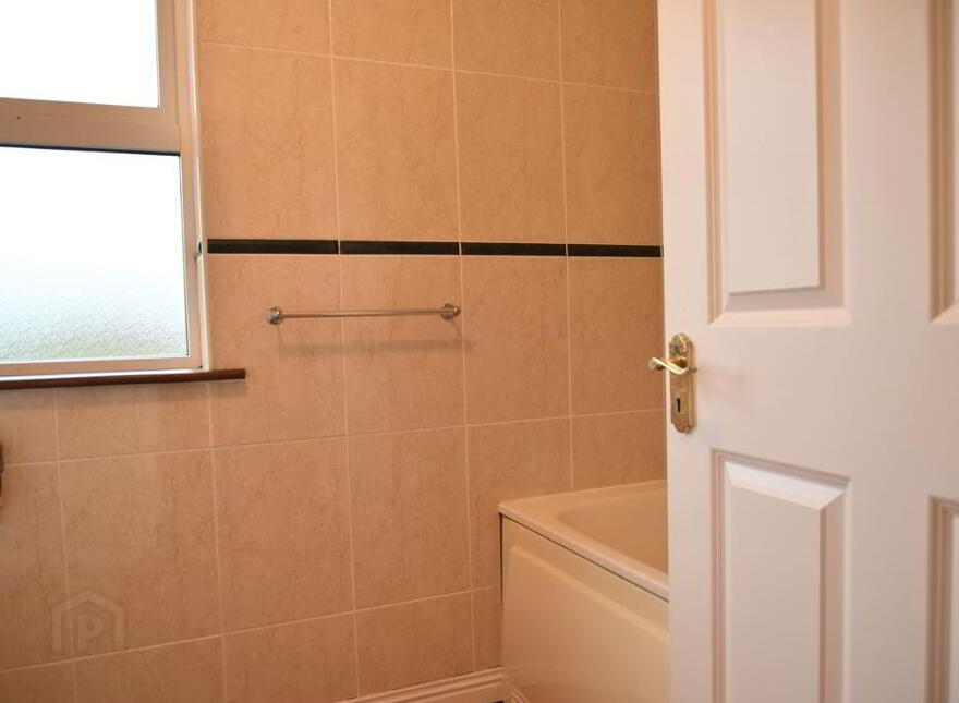 6 Woodstock Drive, Ennis, Clare, V95F8W8