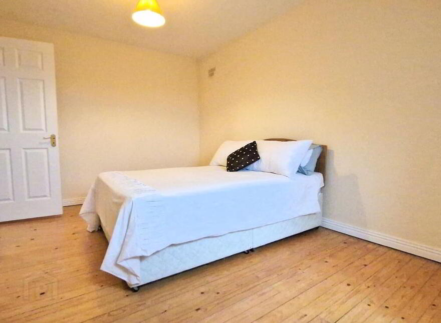6 Woodstock Drive, Ennis, Clare, V95F8W8